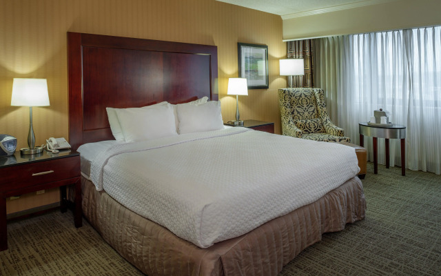Crowne Plaza St. Louis Airport by IHG