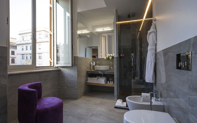 Roman Holidays Boutique Hotel