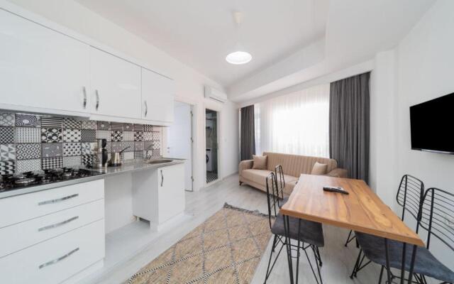 Modern and Comfortable Apartment in Muratpasa