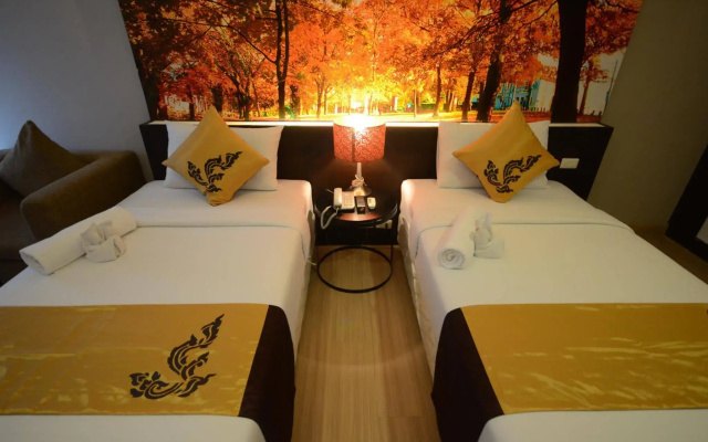 Отель Chaba Inn Srinakarin