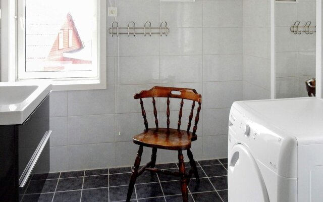 8 Person Holiday Home in Skiftun
