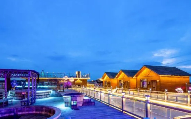 Rezen Yunshui Xiyue Hot Spring Hotel