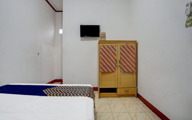 Pondok Pujasera by OYO Rooms