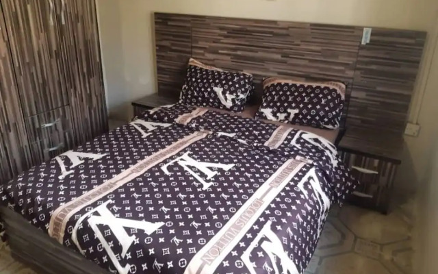 Remarkable 2-bed Apartment in Lagos