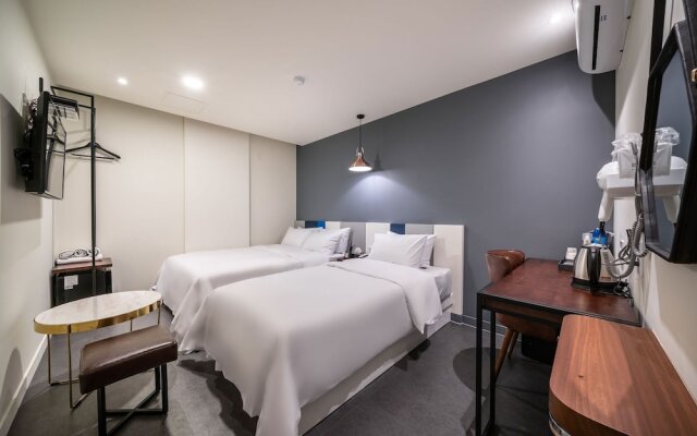 Indeokwon Ian Hotel