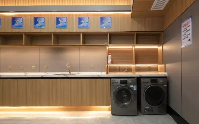 GreenTree Inn  (Huaibei Nanli ChengDe Road East BeiJing RoadExpressHotel)