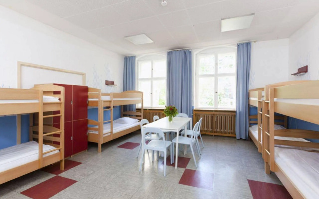 Three Little Pigs Hostel Berlin
