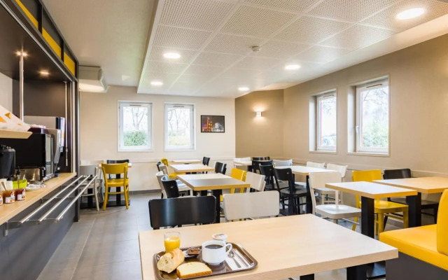 B&B HOTEL Tours Nord 2 La petit Arche