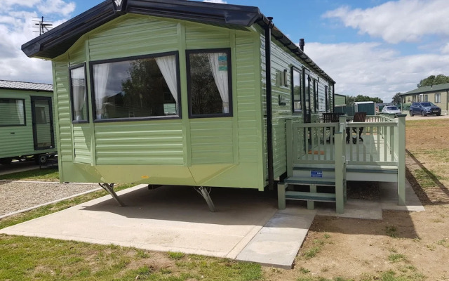 Stunning 6 Birth Caravan in Skegness, Herons Mead