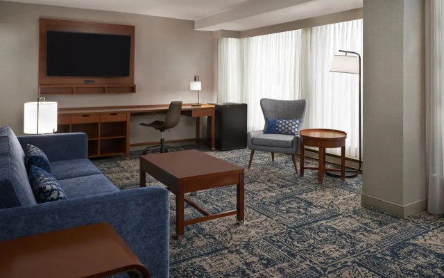 Four Points By Sheraton Gatineau-Ottawa