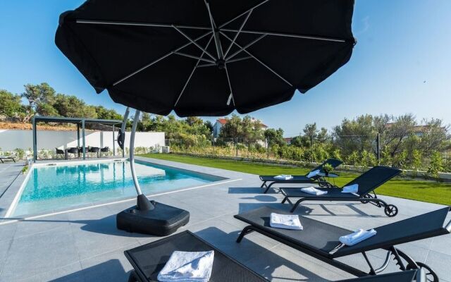 Villa Aria