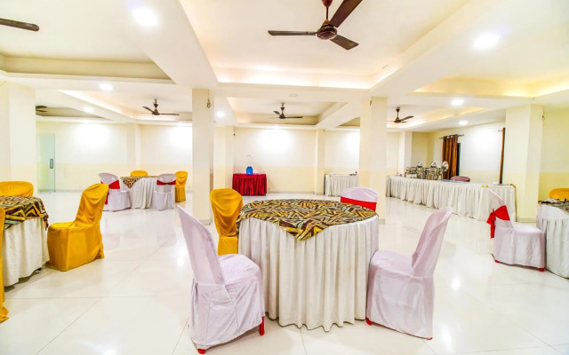 FabHotel Prime President