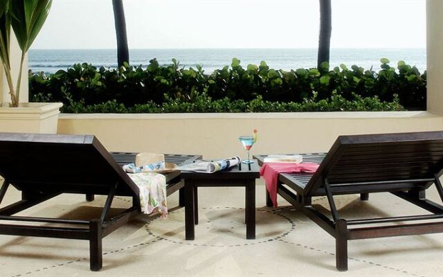 Tres Vidas Acapulco Suites