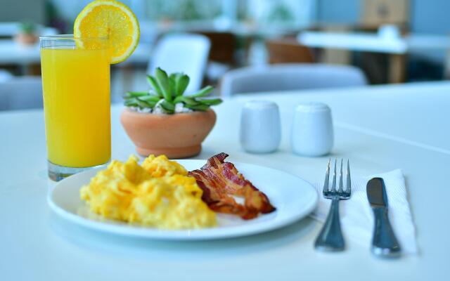Holiday Inn Express Asuncion Aviadores by IHG