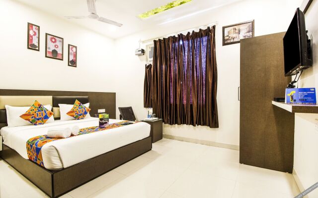 FabHotel Rosewood Inn