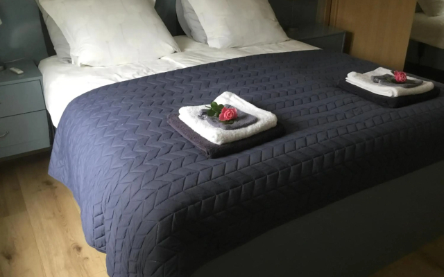 B & B Annamie