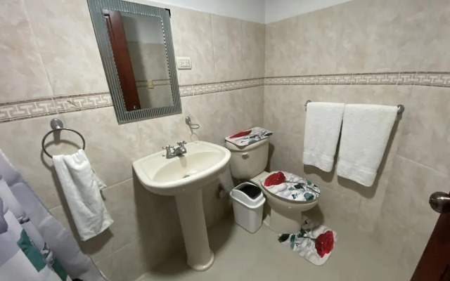 Cozy 3-bedroom Apartment in Santo Domingo!