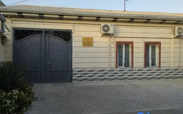 Zamin Hostel and Guest House
