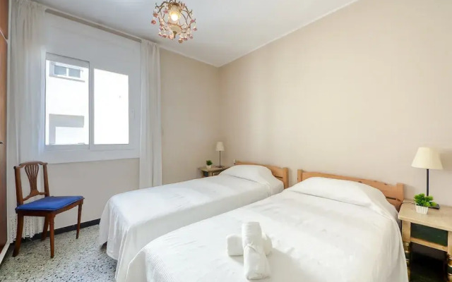 Apartment Near Plataj De Roses Beach