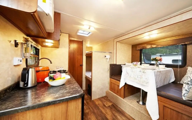 Sunshine Caravan