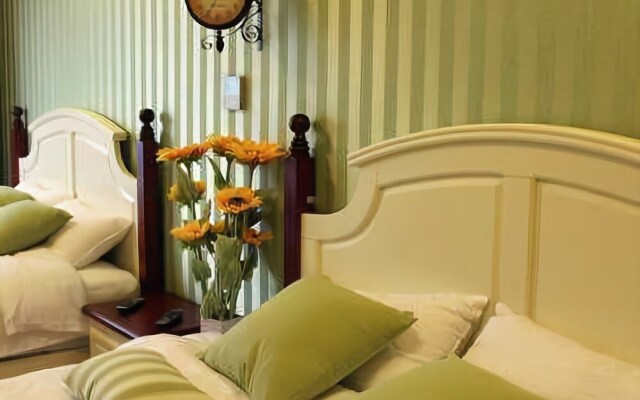 West Coast American-style Sea-view Theme Hotel