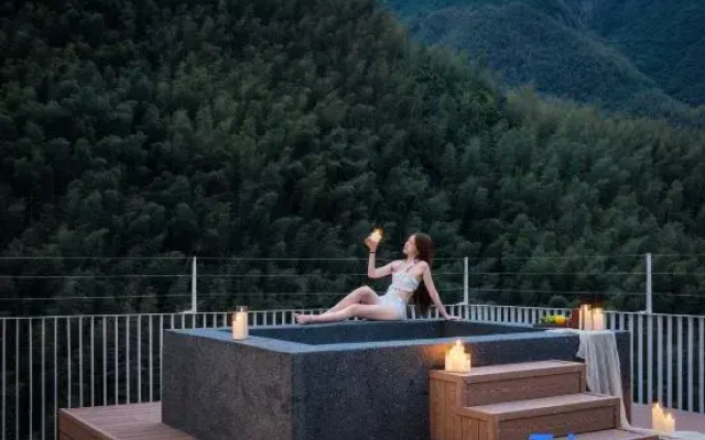Beyunge · Mountain Stream Trekking · Private Hot Spring Resort Villa Boutique Stay