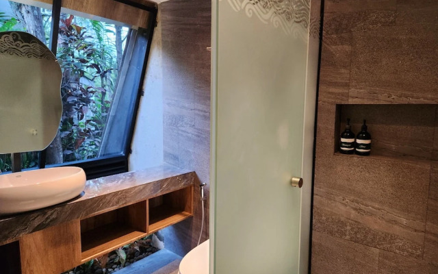 Villa 4-BR Klub Bunga No. 4 Batu Malang