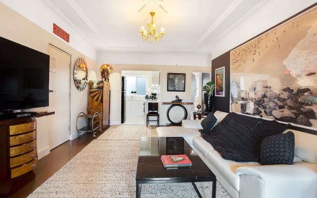 Louisa Court, 4/49 Donald Street