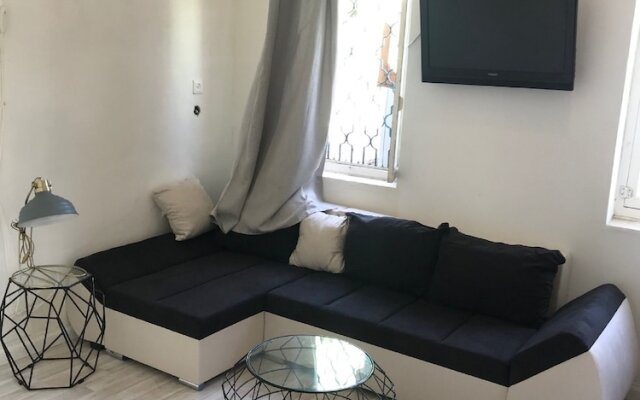 Geula Beach Boutique Apartments - By TLV2GO
