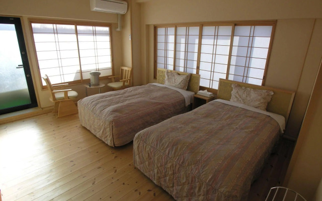 Minshuku Inn Shirahama Ekinoyado