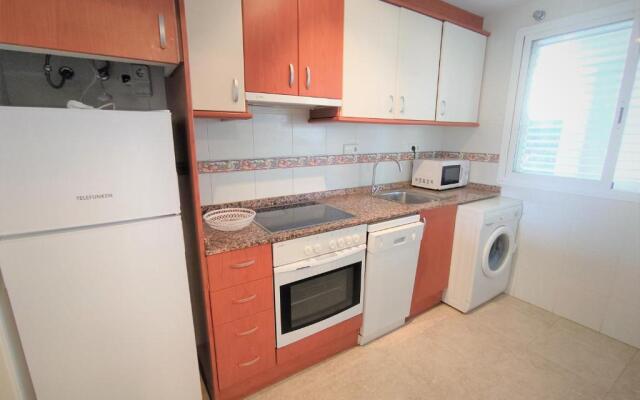 BAJO CON JARDIN Apartamentos Canaret ALBERT VILLAS