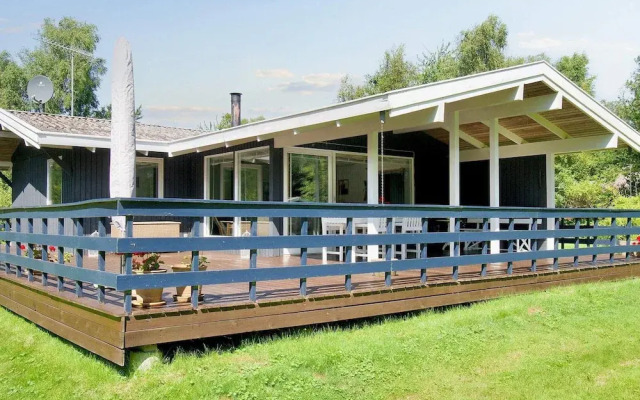 6 Person Holiday Home in Gilleleje