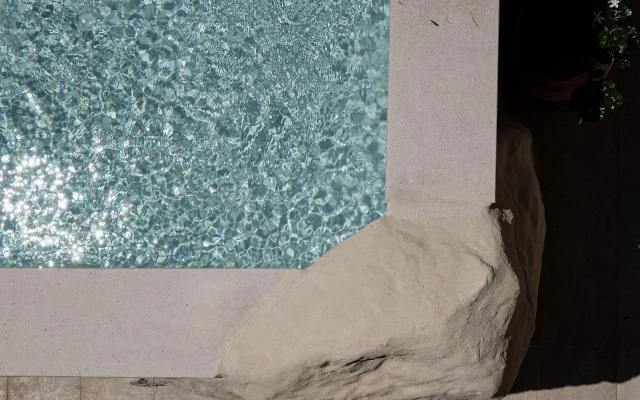 Manili Boutique Suites & Villas