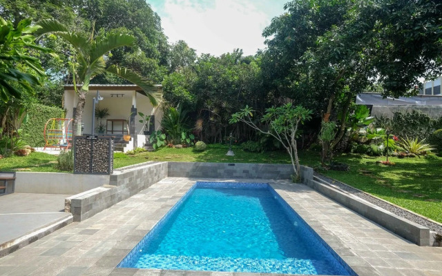 SAREH VILLA by The Lavana