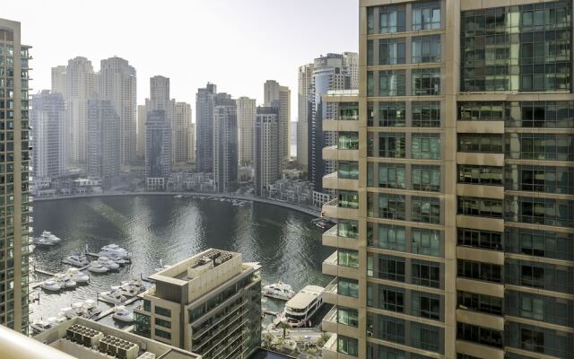 One Perfect Stay - Marina Mansions