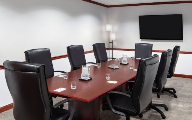 Courtyard Stamford Downtown