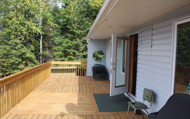 Spruce Forest Lakeside B&B