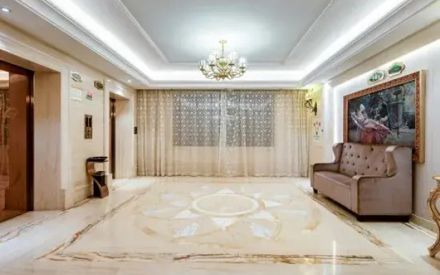 Vienna International Hotel (Luzhai County Government Administrative Plaza Branch)