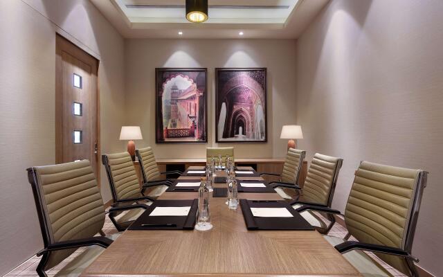 DoubleTree by Hilton Agra
