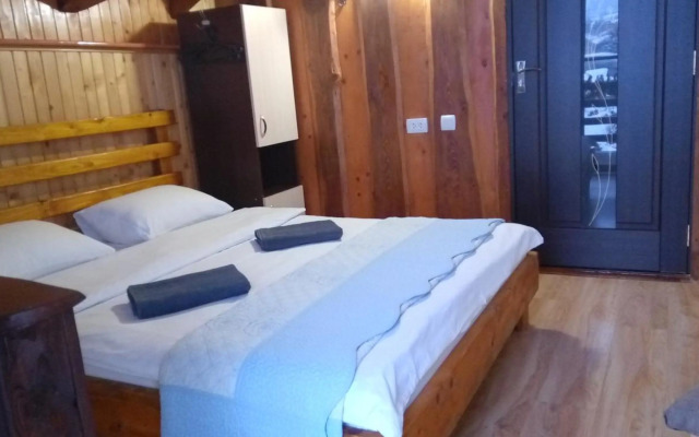 Апартаменти "У Кузьмича" 1