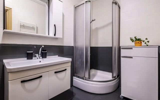 Comfy Flat Near Shopping Malls in Kagithane
