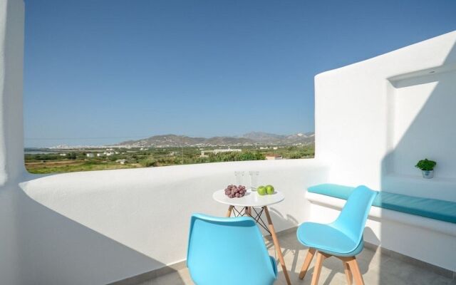 Naxian Spirit Suites & Apartments