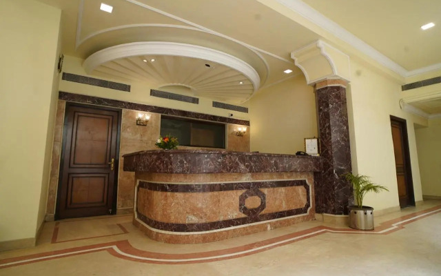 Hotel Arya