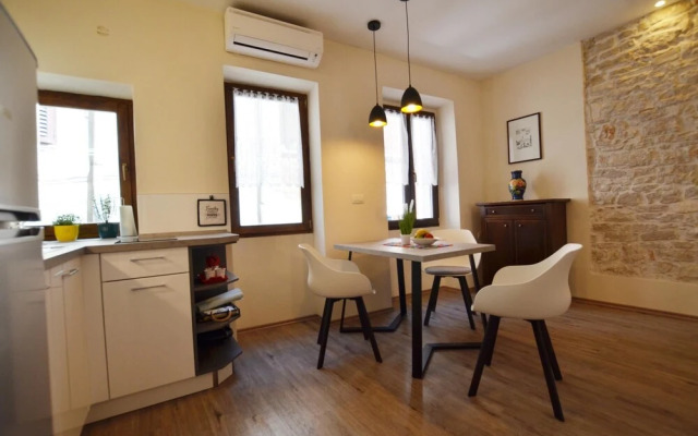 Bruno in Rovinj With 1 Bedrooms and 1 Bathrooms