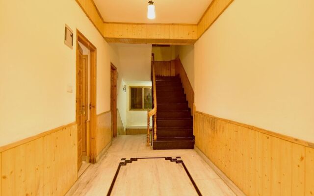 OYO 19872 Hotel Rock Villa
