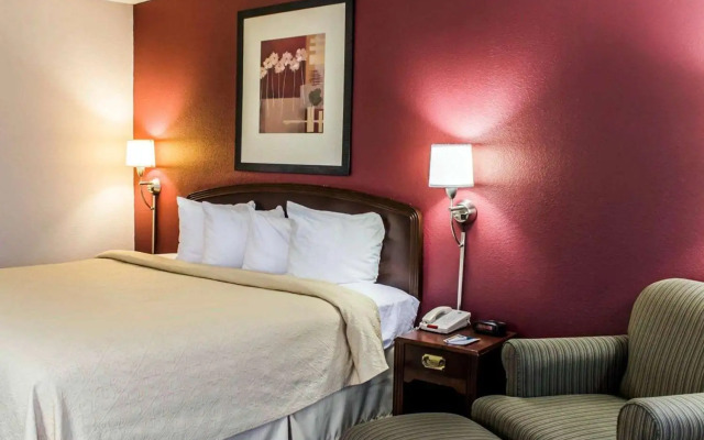 Quality Inn Roanoke Rapids