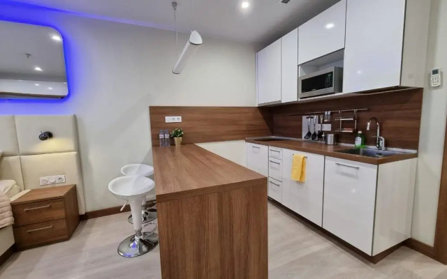 MaxRealty24 on Mitinskaya 16