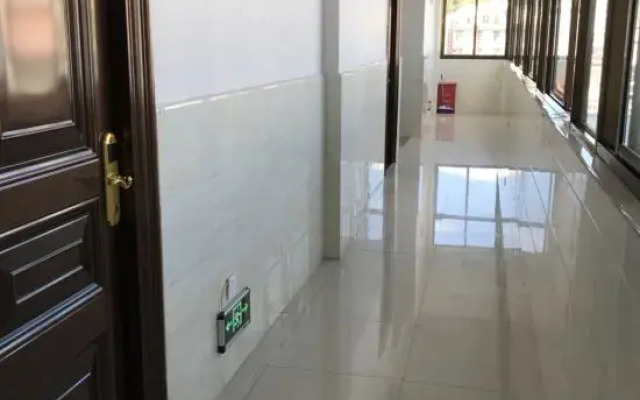 Pu'er Jiayu Hotel
