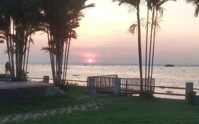 Goldfield Club & Lake Resort, Kumarakom