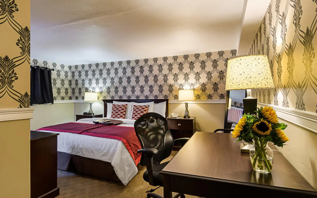 Rodeway Inn Logan International Airport